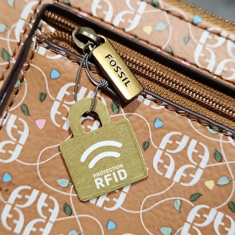 Fossil nwt jori